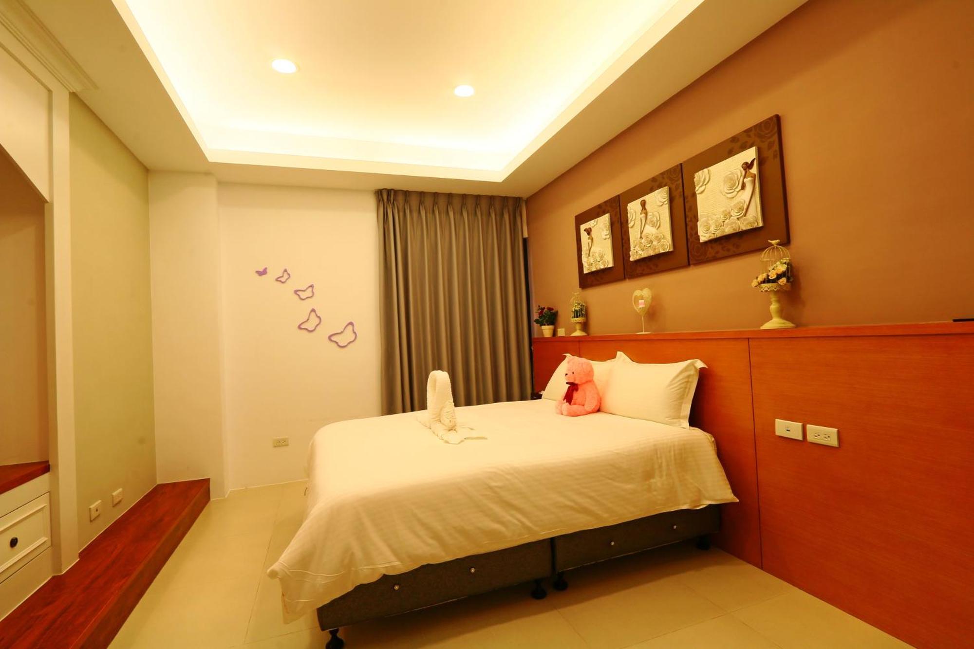 Creekside No.22 B&B Jiali Room photo