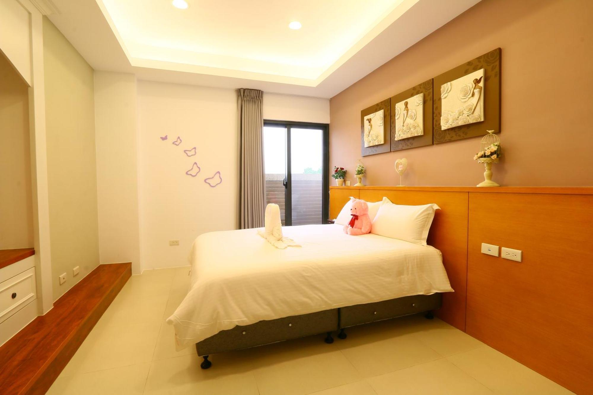 Creekside No.22 B&B Jiali Room photo