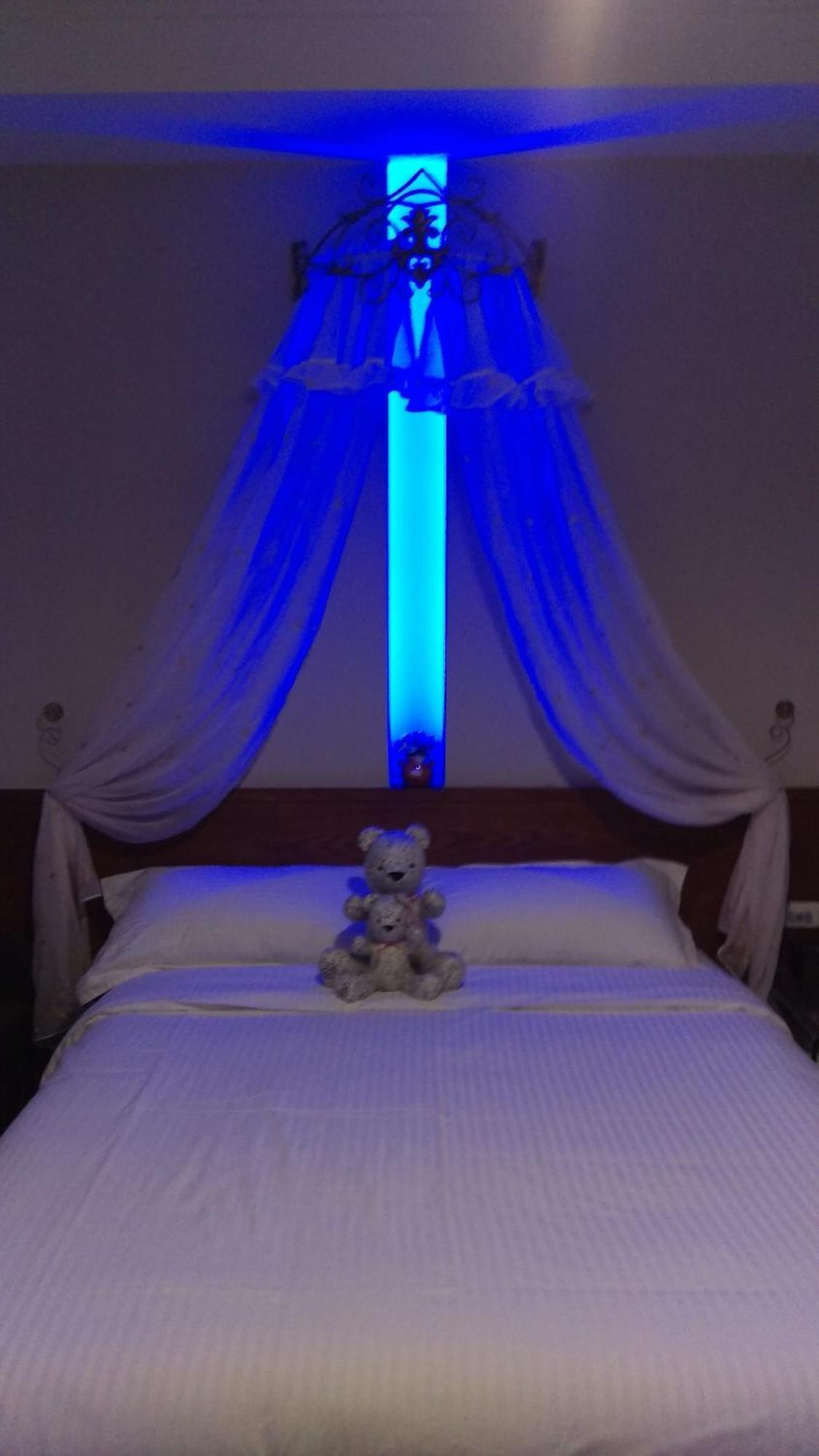 Creekside No.22 B&B Jiali Room photo