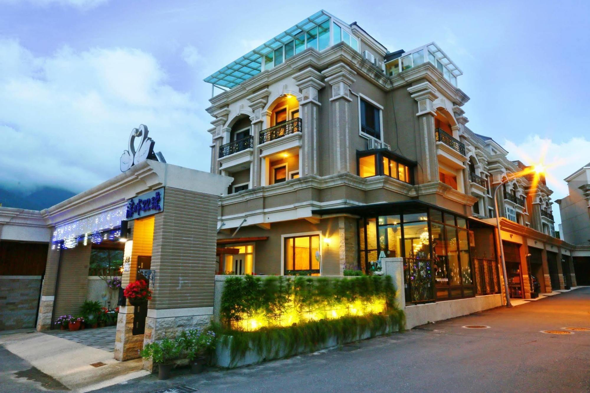 Creekside No.22 B&B Jiali Exterior photo